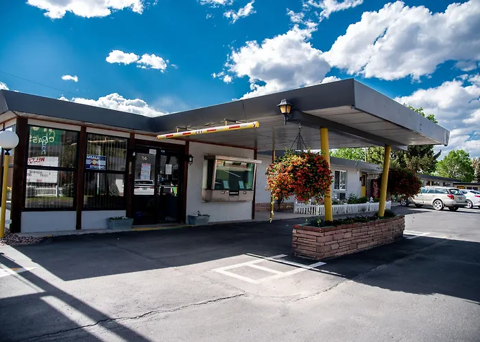 American Classic Inn