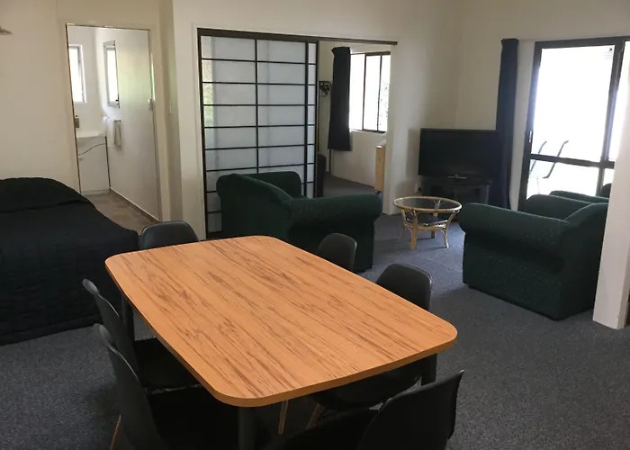 Captains Quarters Motor Inn Cambridge