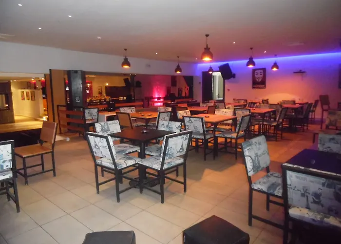 Hotel El Fell