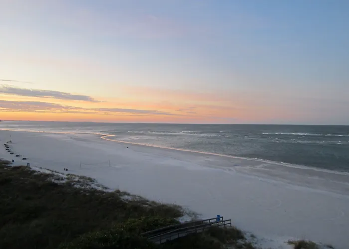 The Beach House - Treasure Island St. Pete Beach