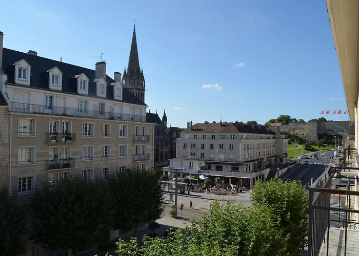 Logis Hotel Du Chateau