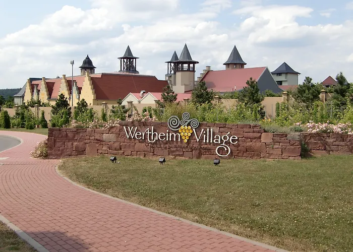 Häuser der Villa Italia