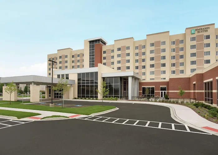 Embassy Suites By Hilton Chicago Naperville