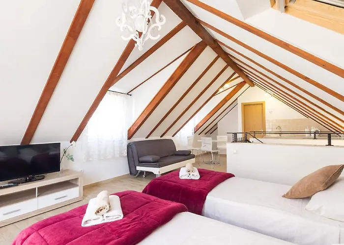 Peruzovic Rooms 1