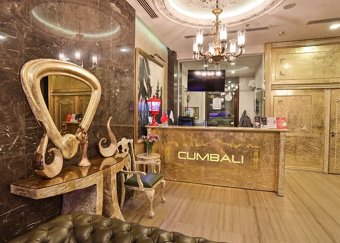 Cumbali Plaza