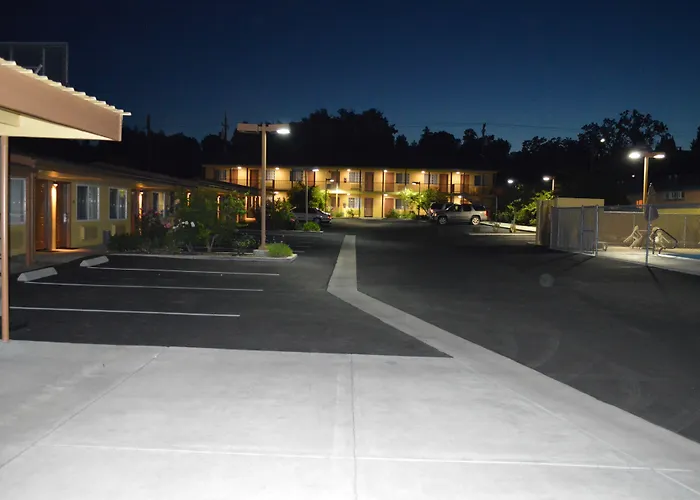 Budget Inn