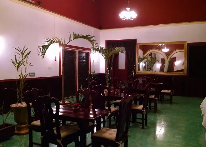 Hotel Maya Ah Kim Pech