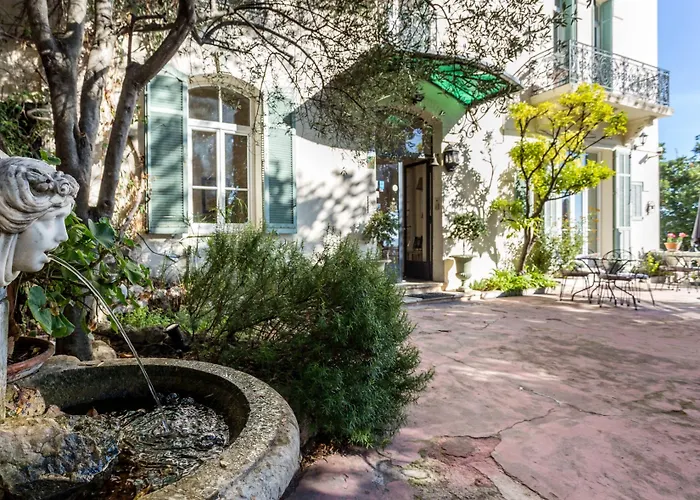 Logis Hôtel La Bellaudière Grasse