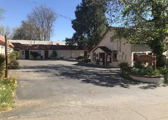 River Rock Inn