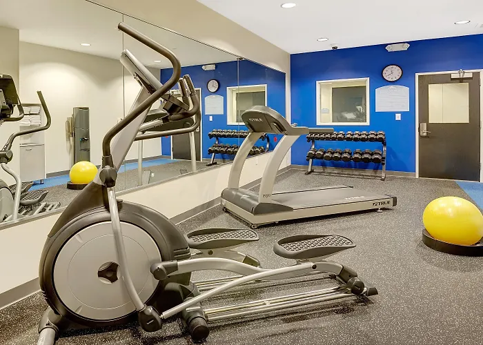 Microtel Inn & Suites By Wyndham Philadelphia Airport Ridley Park