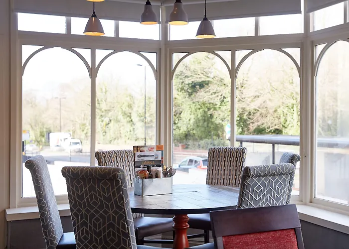 Corner House Inn By Greene King Inns