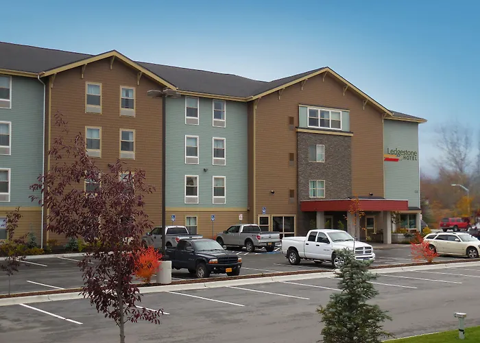 Ledgestone Suites