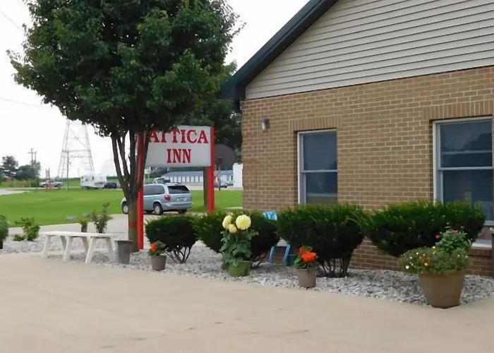 Attica Inn