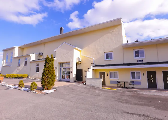 Chateau Suites