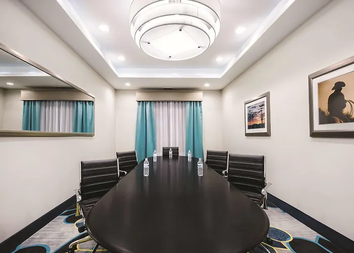 La Quinta By Wyndham Odessa North - Sienna Tower