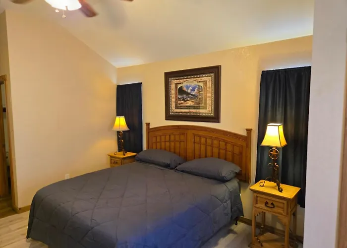 Texas Star Lodges