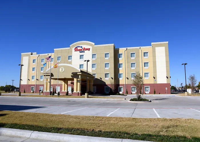 Home Away Kitchen Suites Enid
