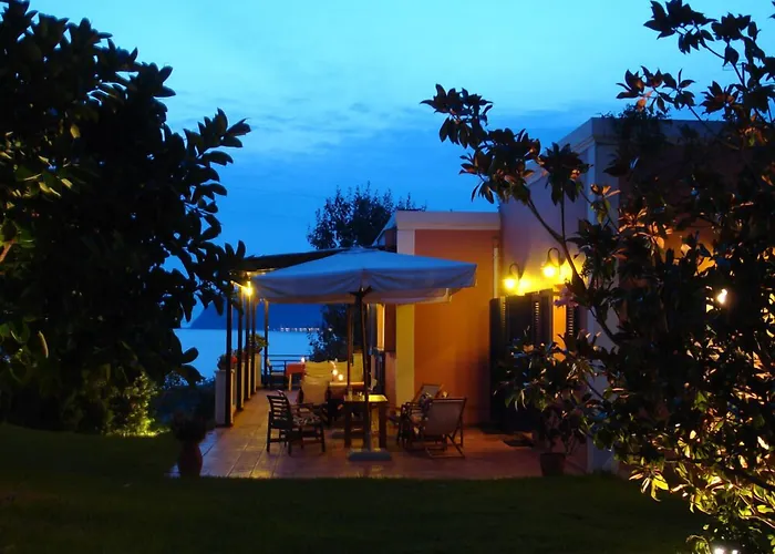 Mounda Beach Hotel