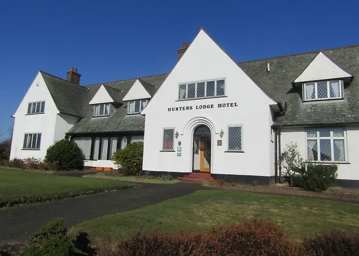 Hunters Lodge Hotel