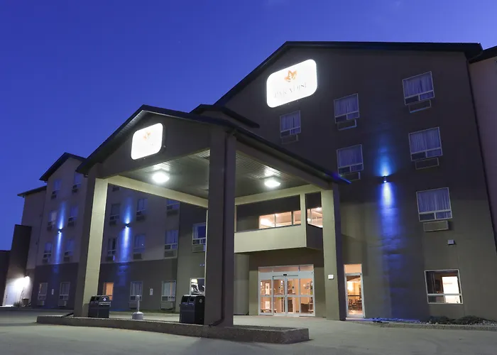 Paradise Inn And Suites