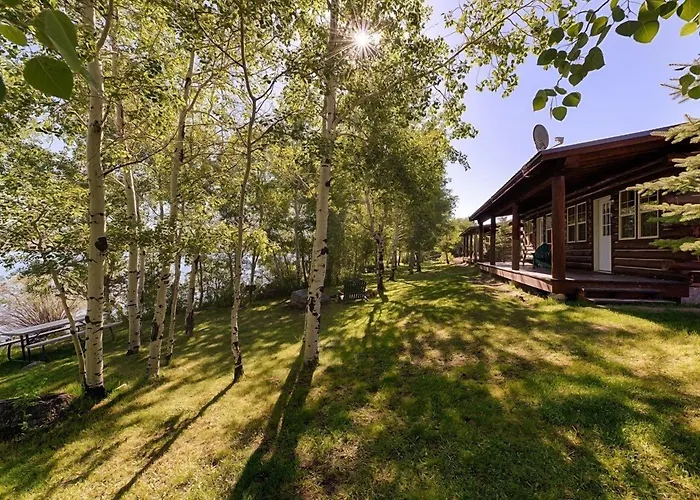 Lakeside Lodge Resort And Marina