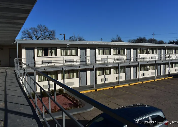 Rodeway Inn Terre Haute Near University