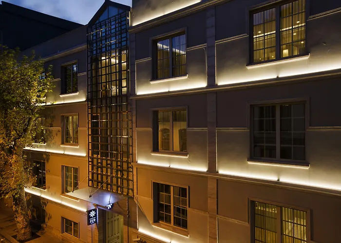 Fer Hotel