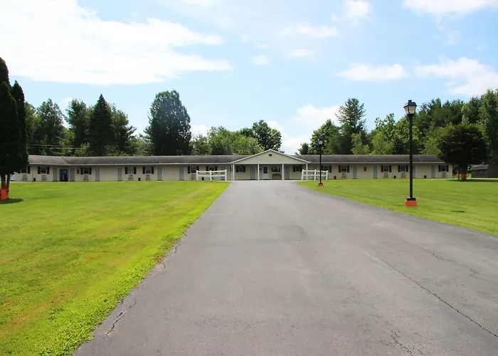 Potsdam Inn