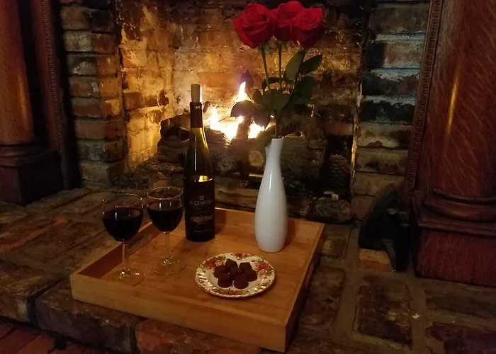 The Lion And The Rose Bed And Breakfast