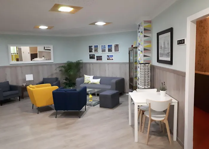 Hotel Almirante