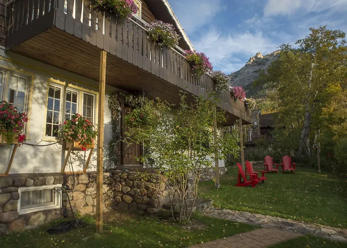 Northland Lodge