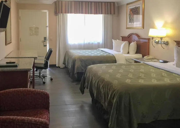 Quality Inn & Suites Near Camp Pendleton