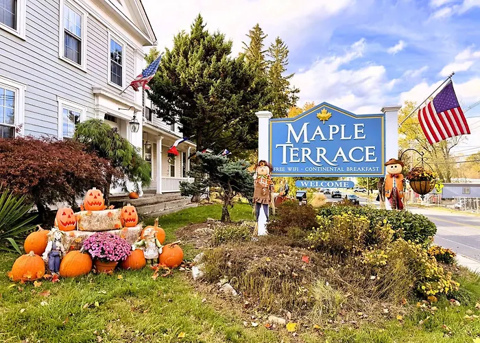 Maple Terrace Motel