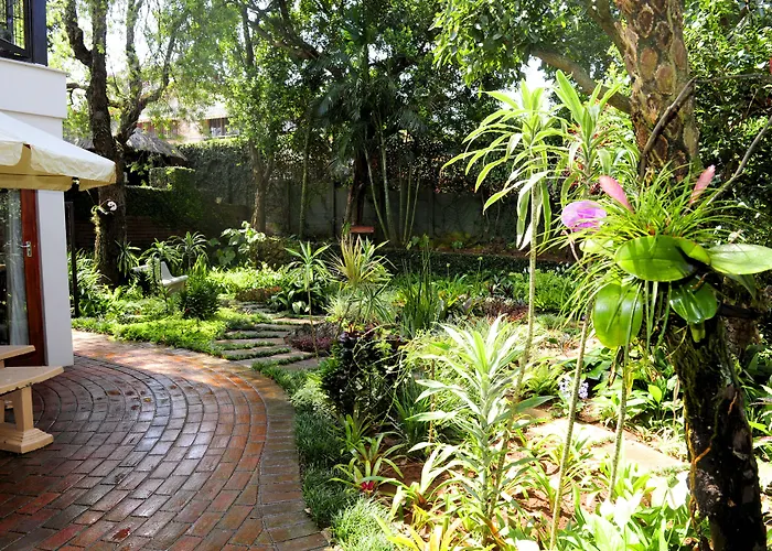 Oliveroom Self Catering And B&B