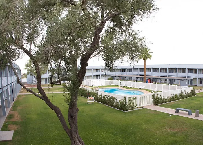 Ez 8 Motel Airporter Phoenix