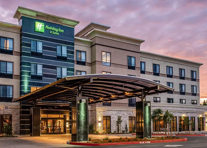 Holiday Inn & Suites Silicon Valley - By Ihg