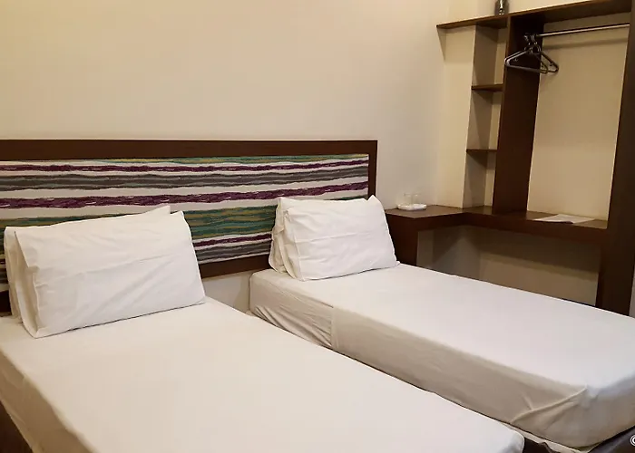 Golden Gate Suites Dumaguete City
