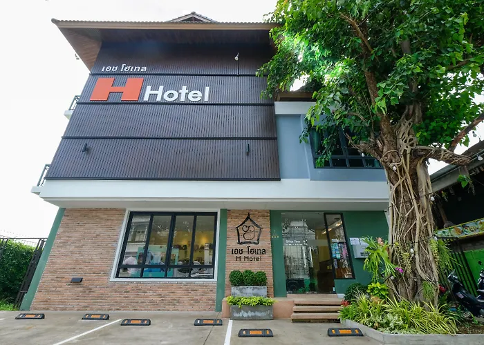 H Hotel Phrasing