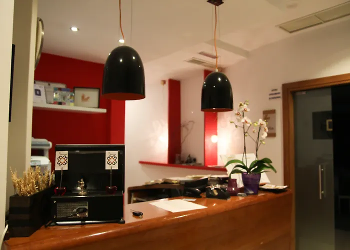 Hostal Albany