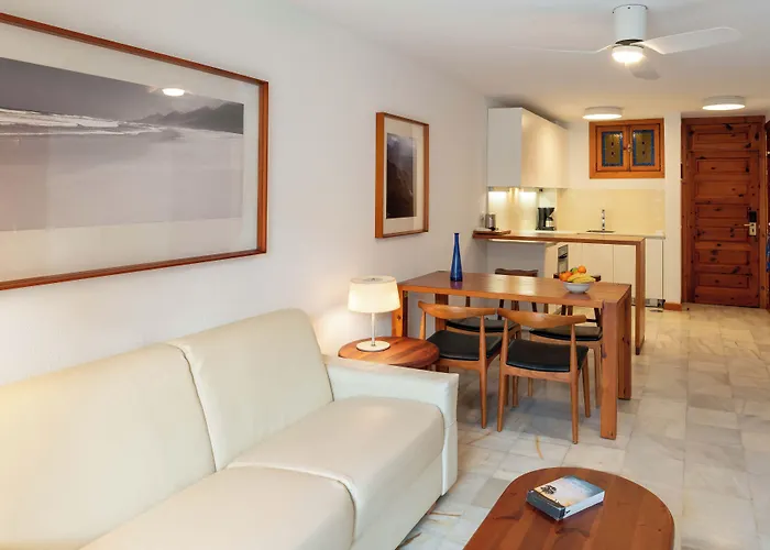 Aparthotel Parque Santiago III Official Playa de las Americas 