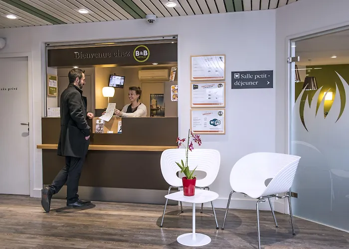 B&B HOTEL La Rochelle Centre