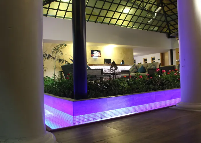 Hotel Palace Inn Sclc