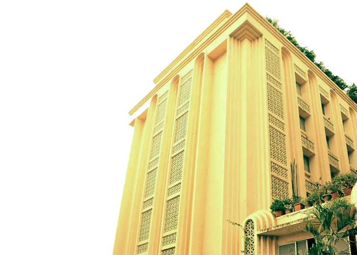 Mogul Palace - Near Masjid Bunder Mumbai