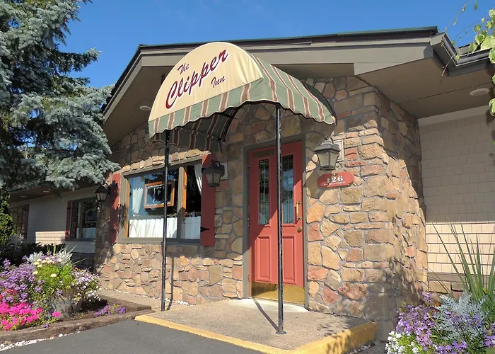 Clipper Inn