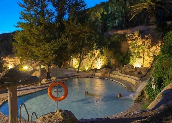 Balneario de Alicún de las Torres