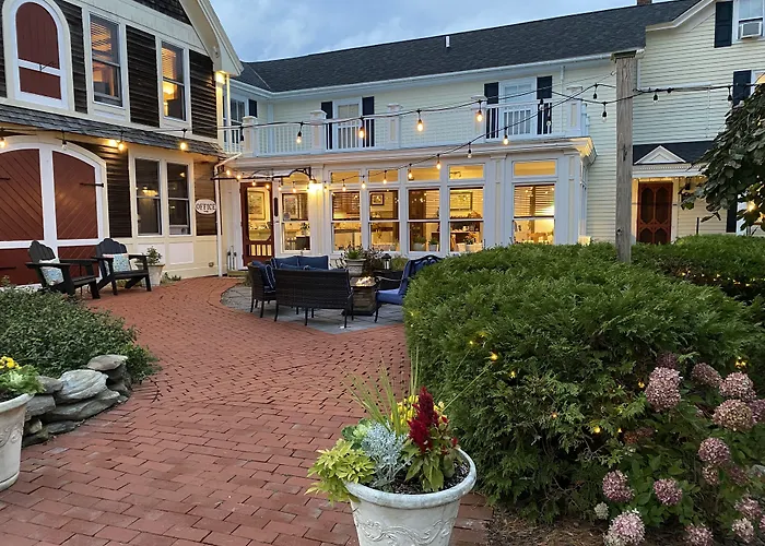 Spouter Inn Bed & Breakfast