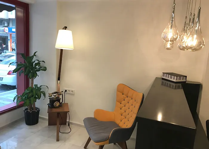 Piano Hotel