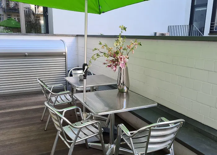 Hotel Cristall - Frankfurt City