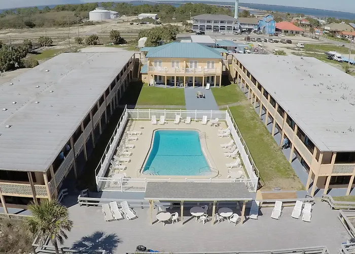 Buccaneer Inn St. George Island