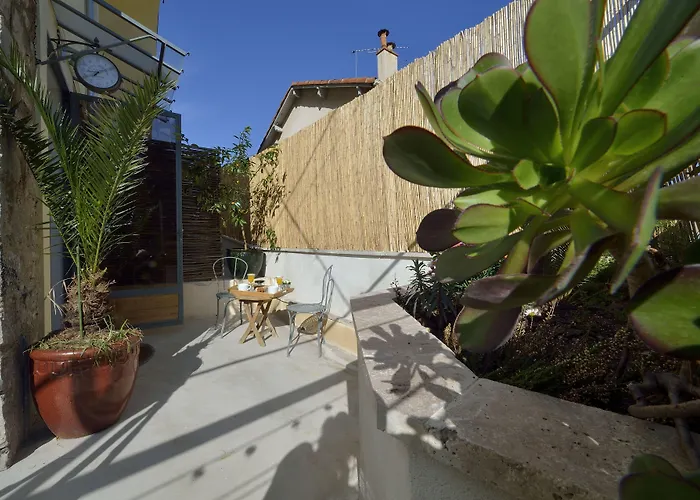 B&B Villa Du Roc Fleuri